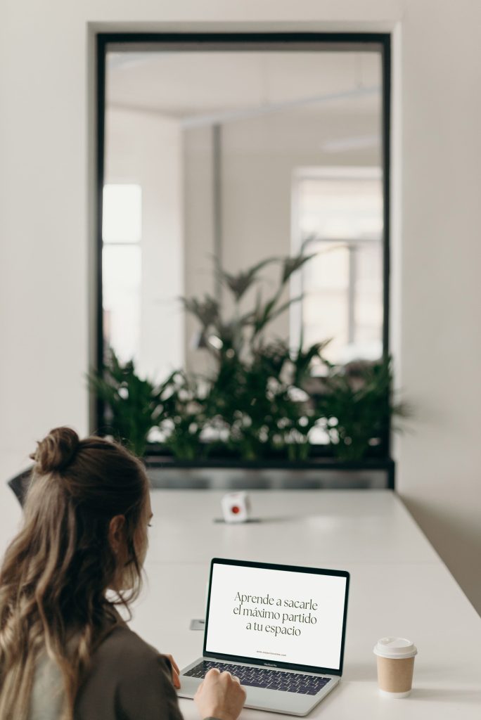 decorativa en página sobre curso de interiorismo online